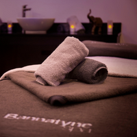 Wowcher - 1 Treatment, Spa Access, Elemis Retail Kit & £5 voucher (1770877)